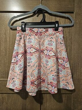 Women's Pink Paisley Flare Skirt Size Small